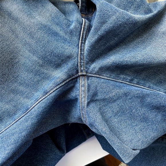 EB Denim Frederic Barrel Jeans Wide-Leg High-Rise Blue Dream 29 EUC - Picture 4 of 10